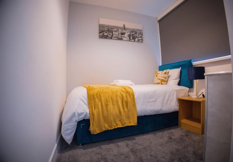 Isinmi Home - Close To Mcr City Manchester Eksteriør bilde